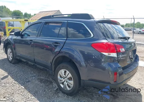 2013 Subaru Outback 2.5I z USA, uszkodzony, nr VIN 4S4BRCAC8D3317758